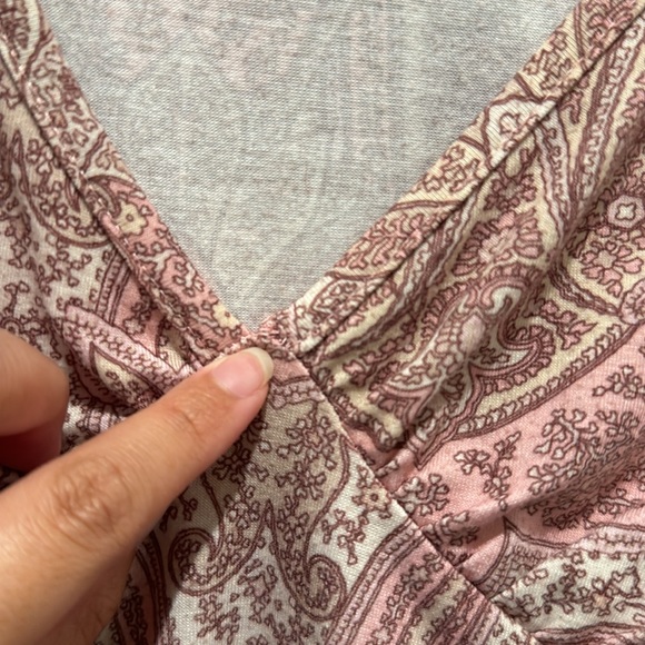 Paisley pink short sleeve blouse - Picture 3 of 4